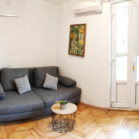 Apartment Olive Garden *